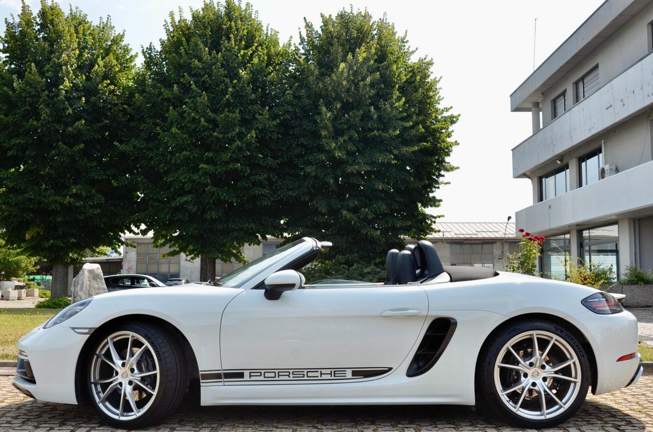 PORSCHE BOXSTER 718 2.0 300cv PDK, HI-FI BOSE, SPOILER, FARI LED, PERMUTE