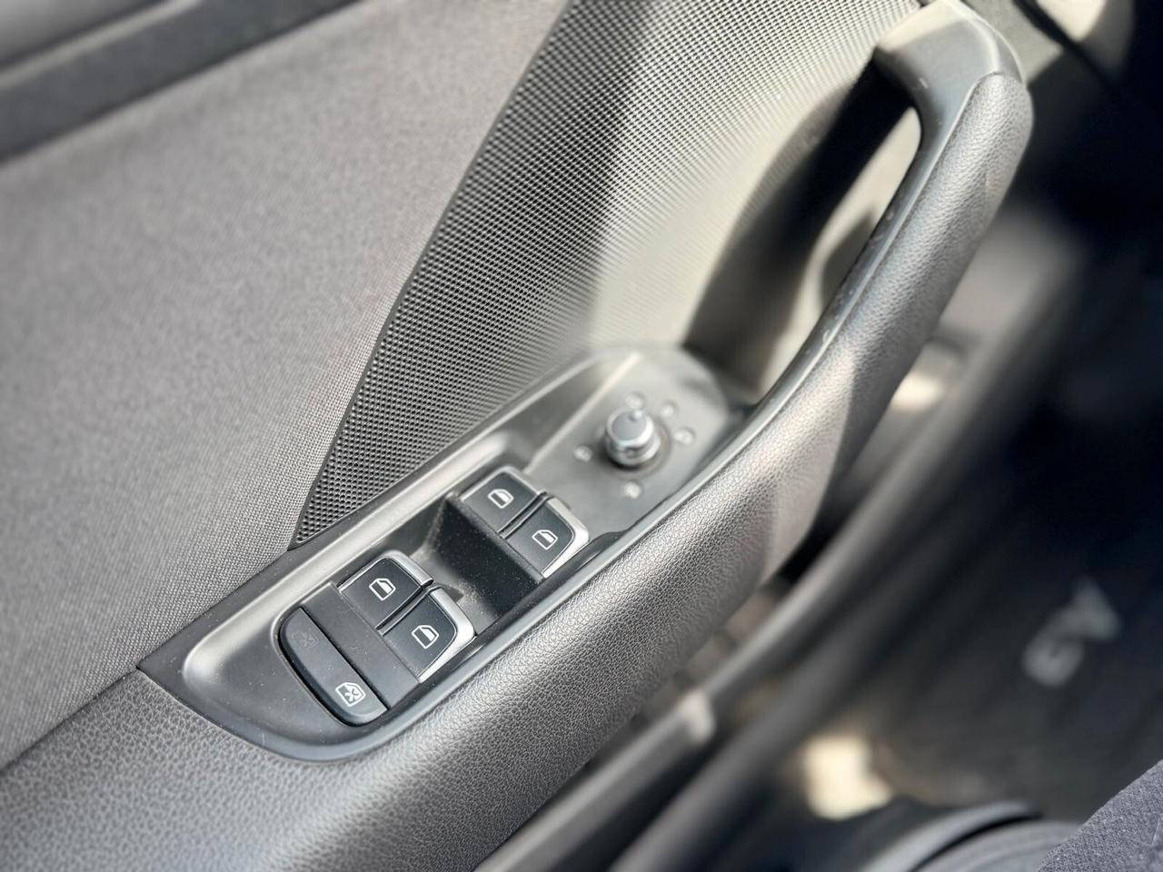 Audi A3 SPB 1.6 TDI clean diesel Ambition