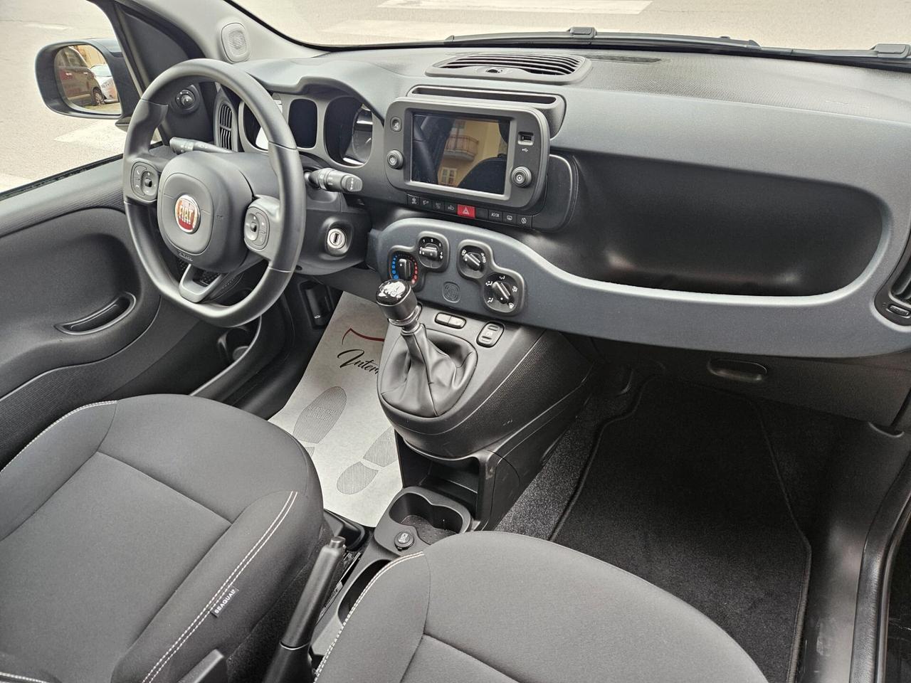 Fiat Panda CROSS 1.0 Hybrid 4200km