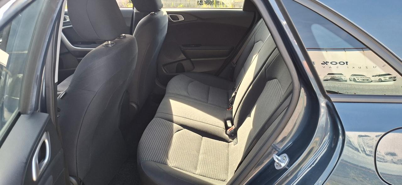 Kia Ceed 1.4 MPi 5p. Business Class