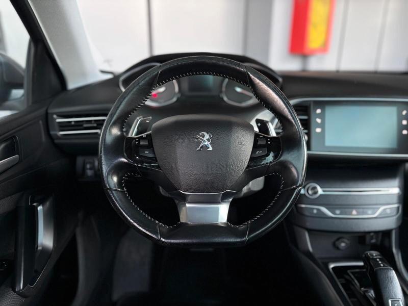 Peugeot 308 BlueHDi 130 S&S EAT8 SW Allure
