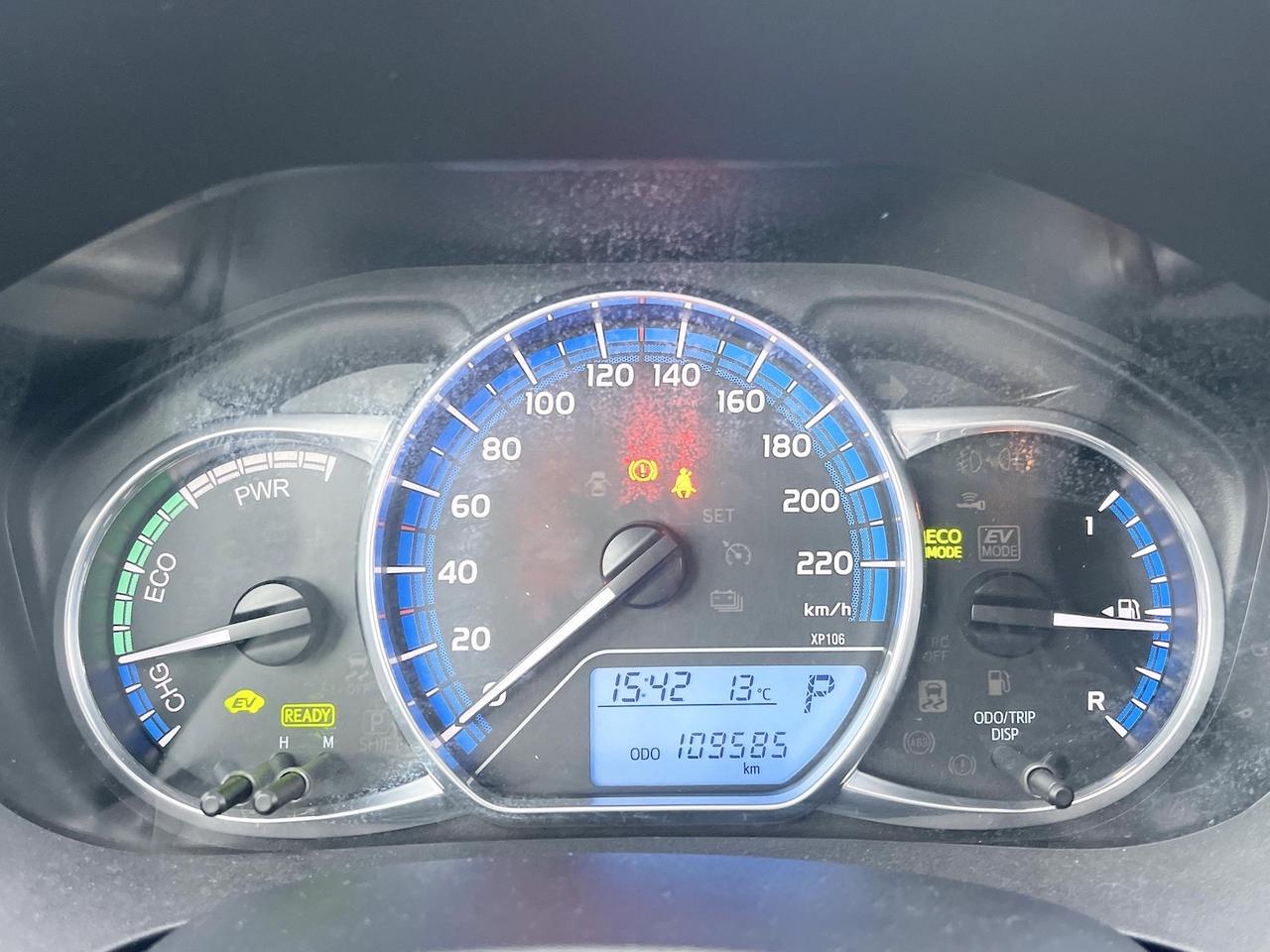 Toyota Yaris 1.5 Hybrid 75CV automatica Neo - 2014