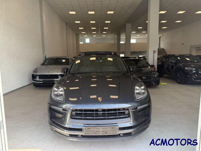 PORSCHE Macan 2.0
