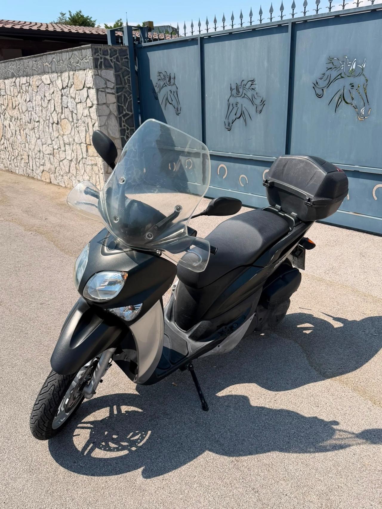 Yamaha Xenter 150