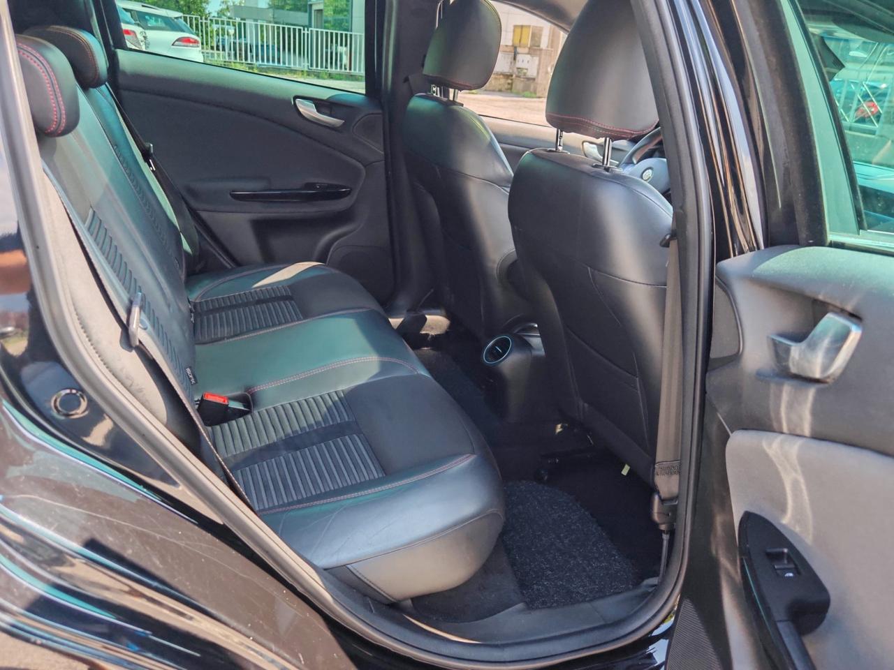 Alfa Romeo Giulietta 2.0 JTDm-2 140 CV