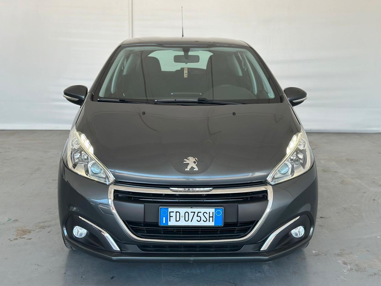 Peugeot 208 1.2 GPL 2016