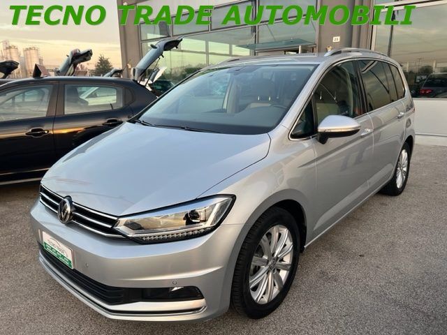 VOLKSWAGEN Touran 1.6 TDI SCR DSG AUTOCARRO 5 POSTI