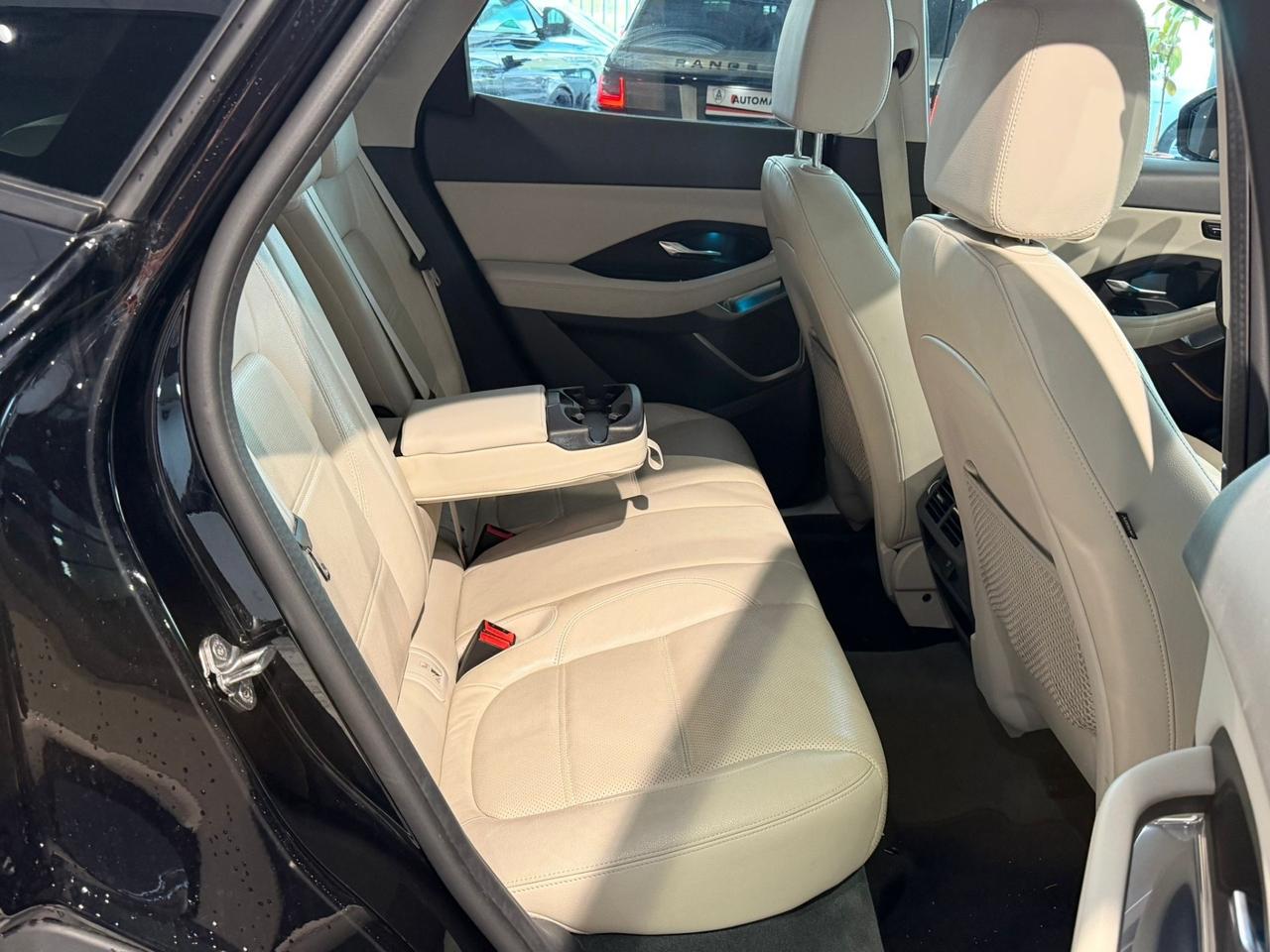 Jaguar E-Pace 2.0D 150 CV AWD aut. R-Dynamic HSE
