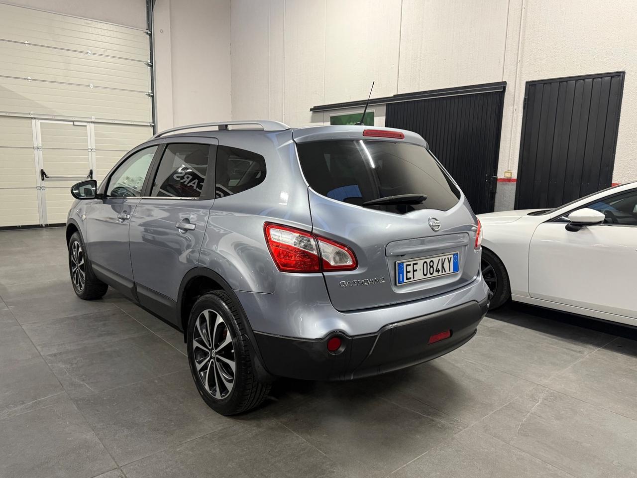 Nissan Qashqai Qashqai+2 2.0 dCi DPF Tekna