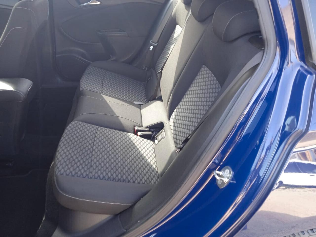 OPEL ASTRA SPORT TOURER ST 1.6 CC CDTI 110 CV 2017 BUSINESS S&S MT6 € 5.000,00