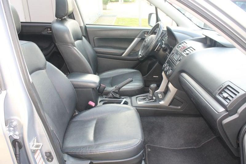 Subaru Forester Forester 2.0 CVT XT