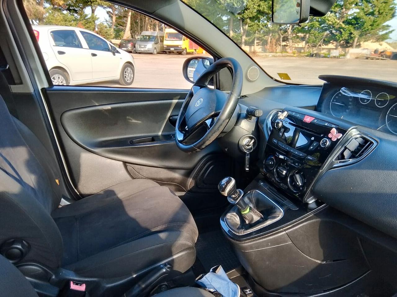 Lancia Ypsilon 1.2 GPL per commercianti