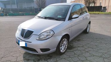 Lancia Ypsilon 1.2 soli 62000km NEOPATENTATI - 2009