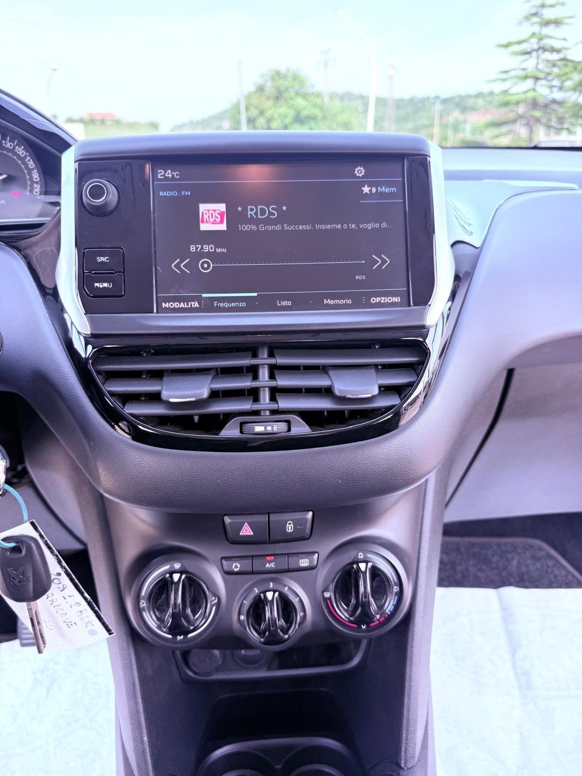 Peugeot 208 PureTech 82 Stop&Start 5 porte Allure