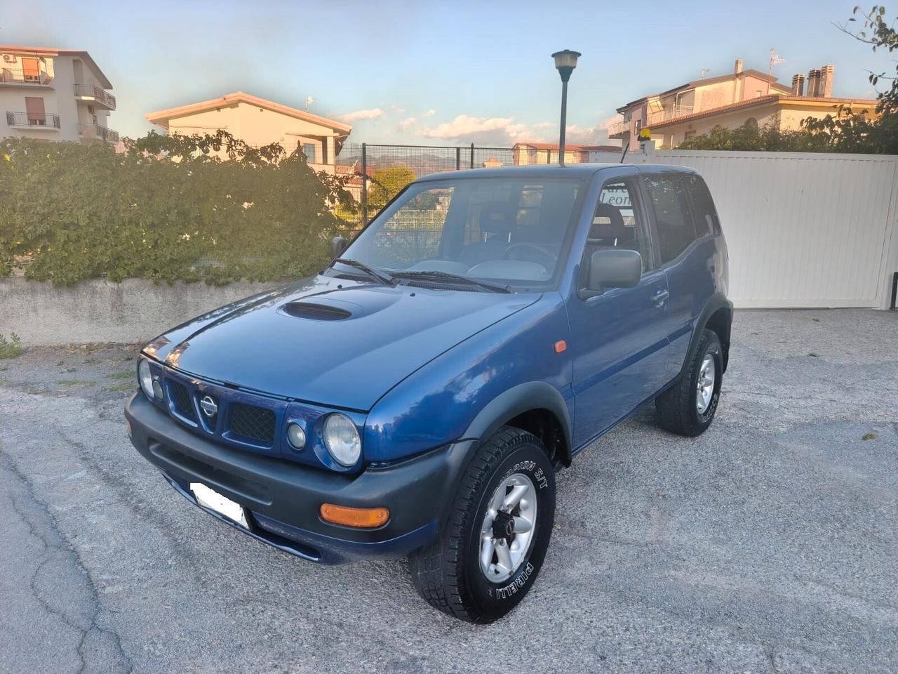 Nissan Terrano II - 3 porte