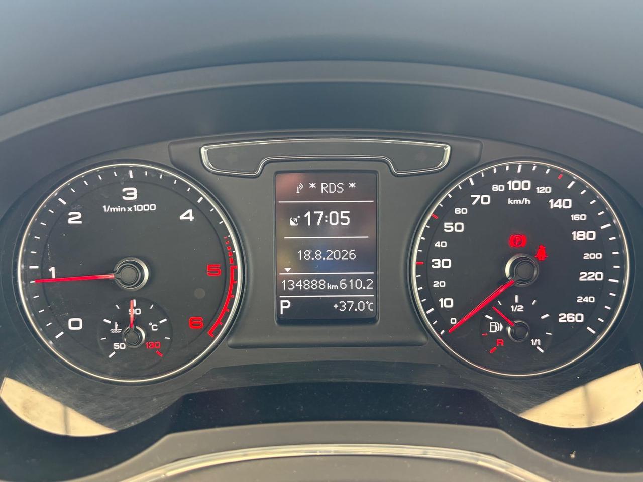 Audi Q3 S Line Edition 2.0 TDI #12042