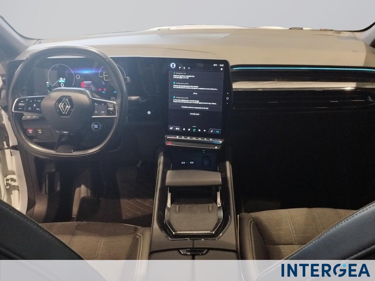 RENAULT Austral 1.2 E-Tech full hybrid Iconic 200cv auto