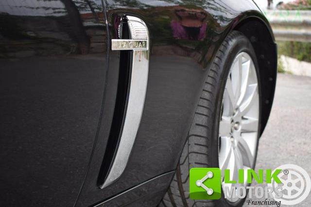 JAGUAR XK 3.5 V8 COUPE