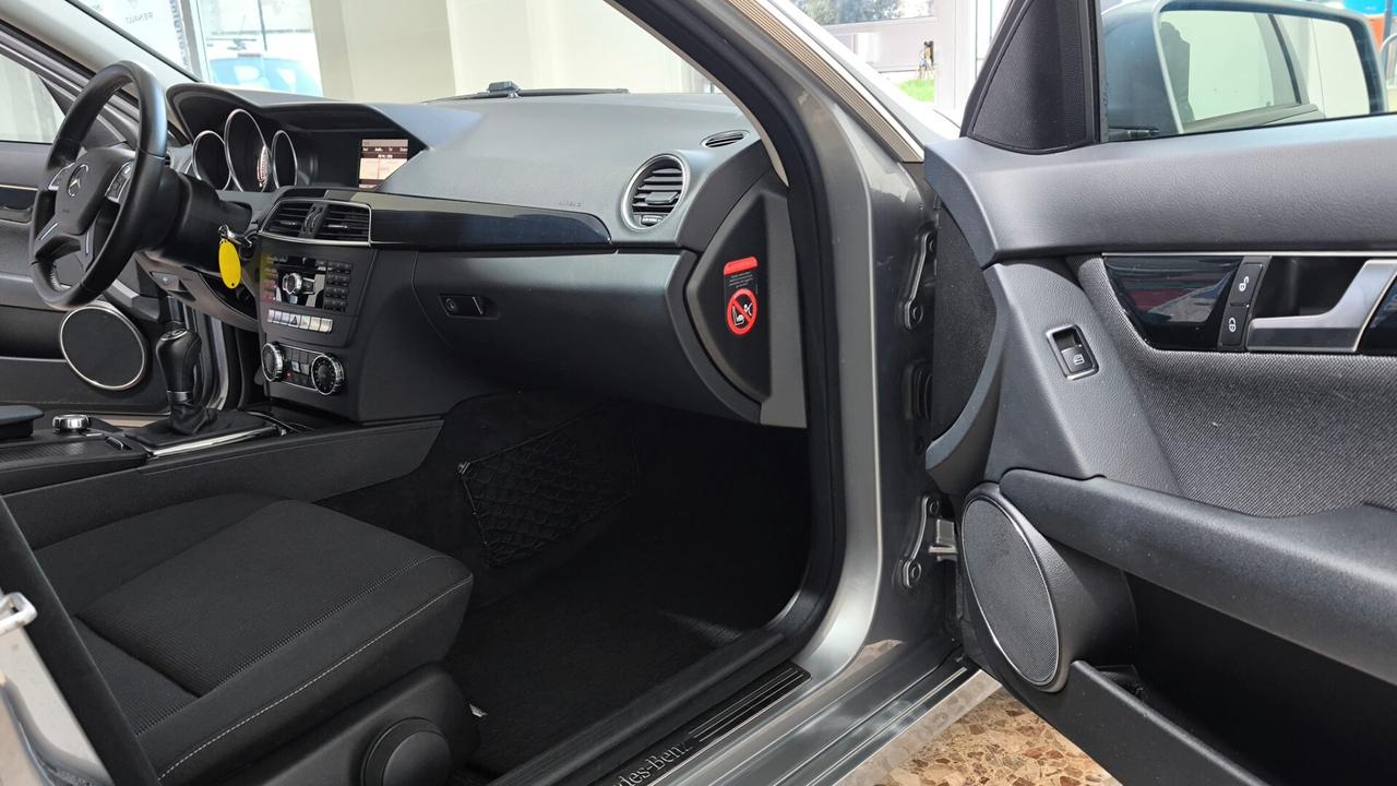 Mercedes-benz C 200 CDI BlueEFFICIENCY Executive