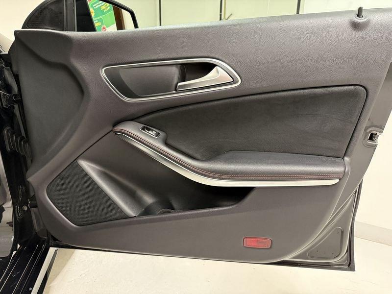 Mercedes-Benz CLA CLA 180 CDI Automatic Premium AMG
