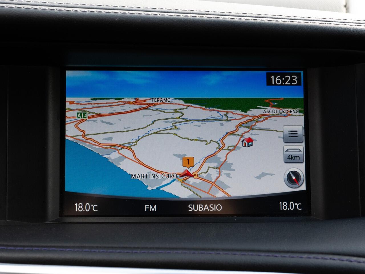 Infiniti Q30 1.5 diesel DCT Business Executive