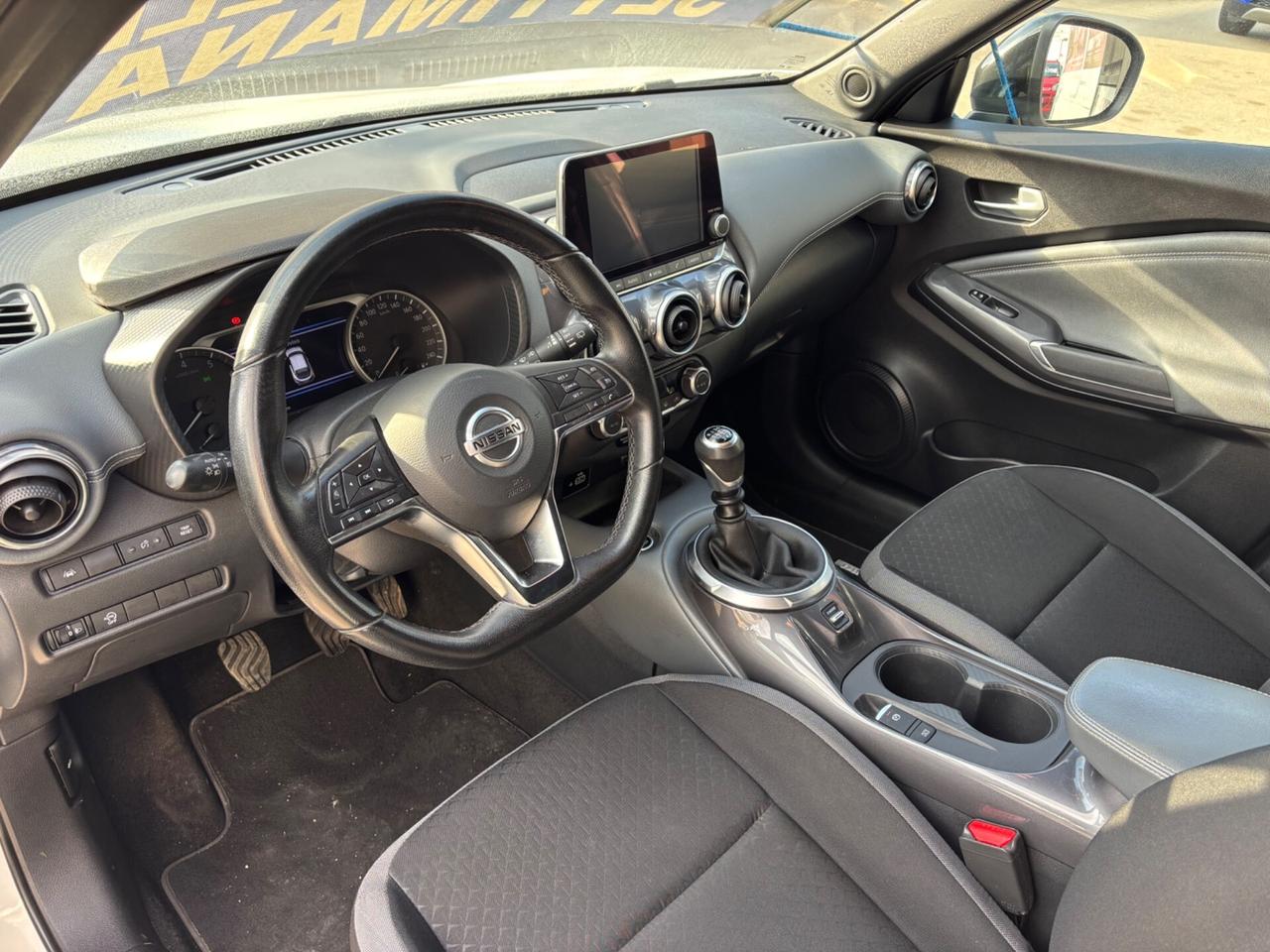 Nissan Juke 1.0 DIG-T 114 CV N-Connecta