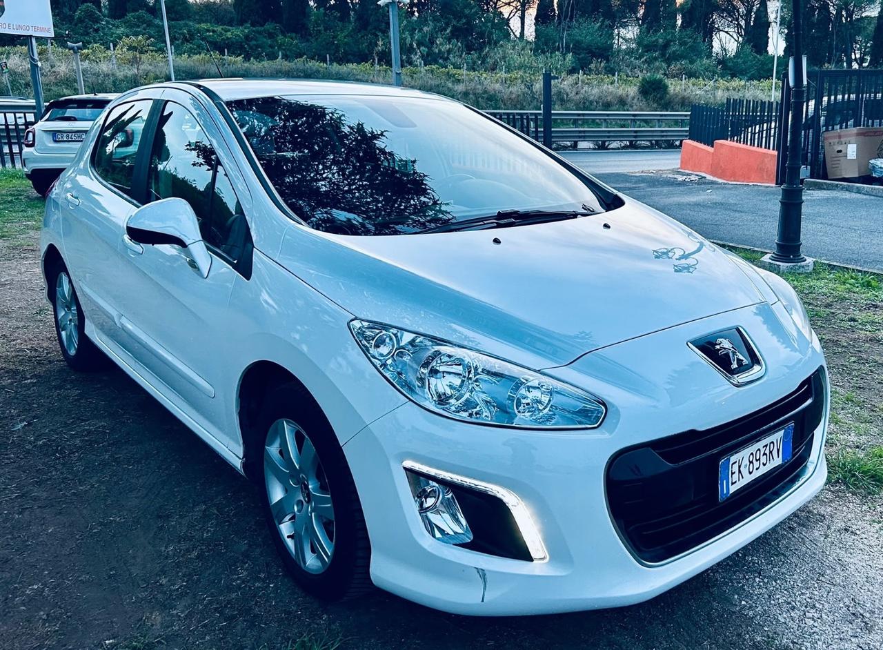 Peugeot 308 1.6 8V e-HDi 112CV Stop&Start 5p. Access