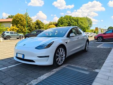 Tesla Model 3 Long Range Dual Motor AWD