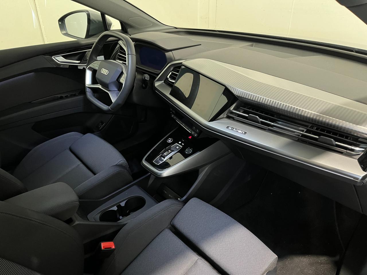 AUDI Q4 SPORTBACK E-TRON 40