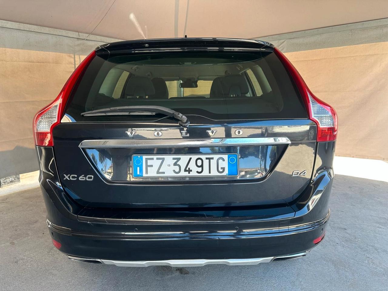 Volvo XC 60 XC60 D5 AWD Summum