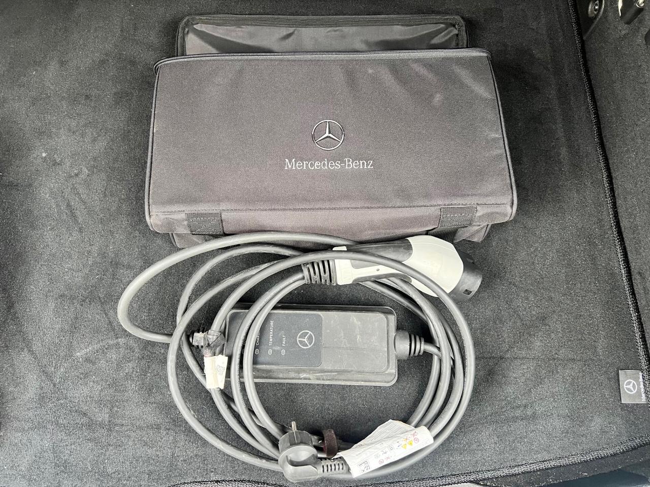 Mercedes-benz GLA 250 e phev (eq-power) Premium AMG AUTO NIGHT PERFETTA!