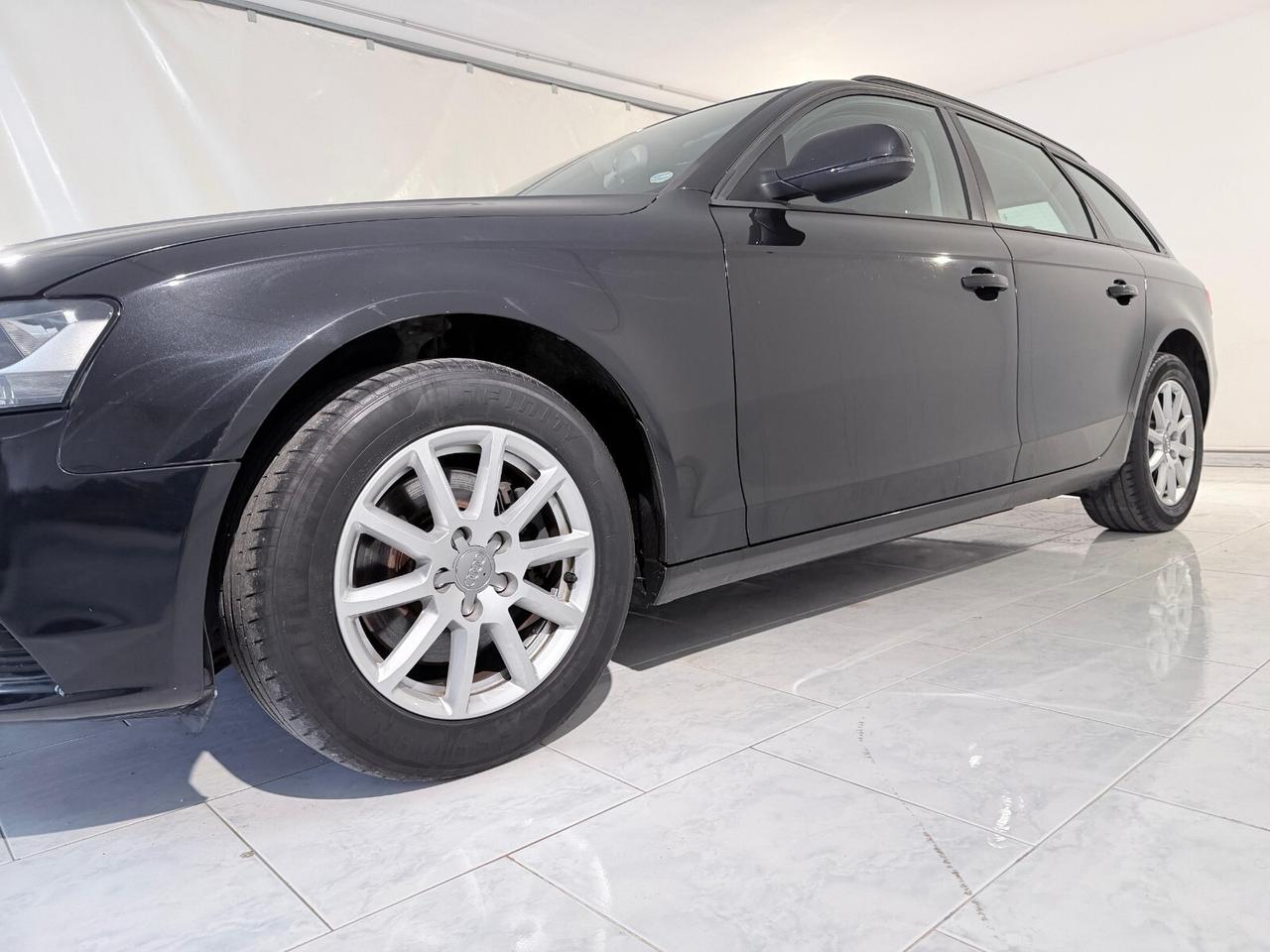 AUDI A4 AVANT 2013 2.0 TDI 143 CV AUTOMATICA