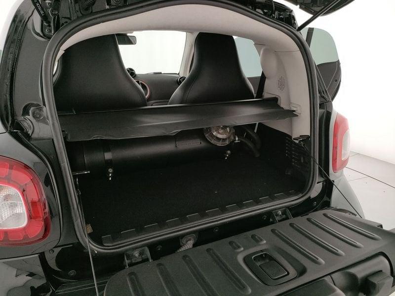smart fortwo fortwo 70 1.0 Prime