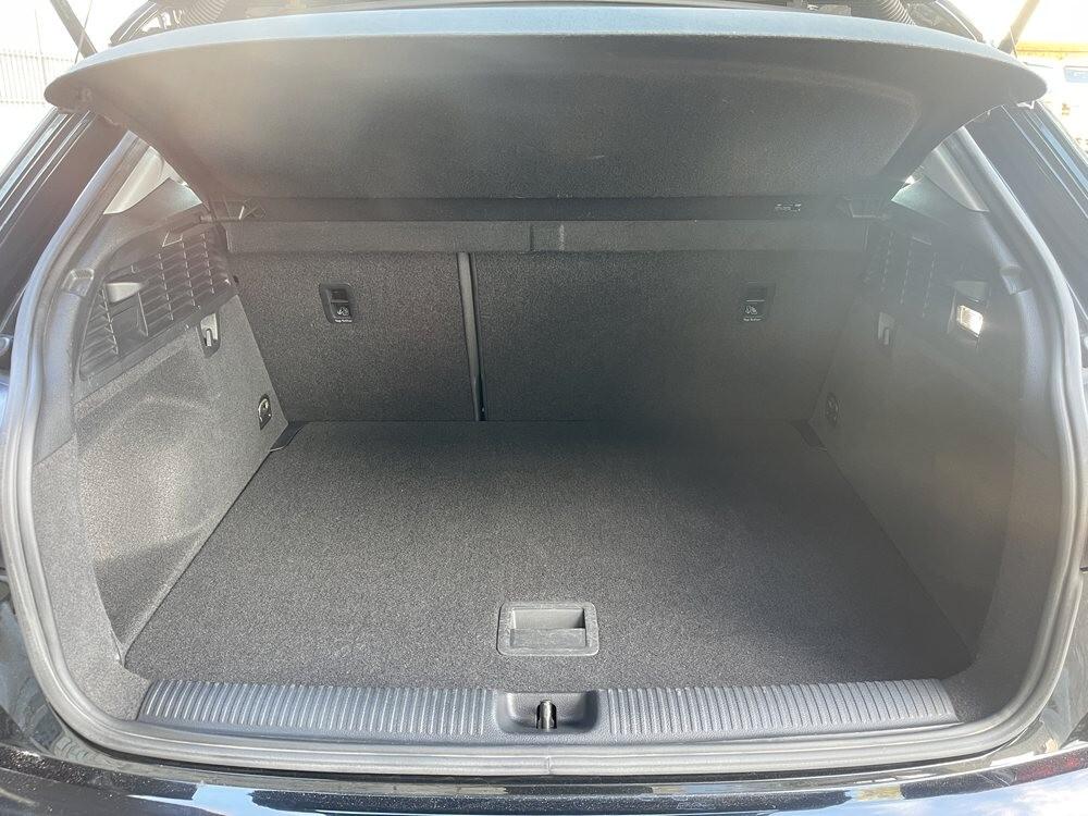 Audi Q2 1.6 TDI Business NEO PATENTATI