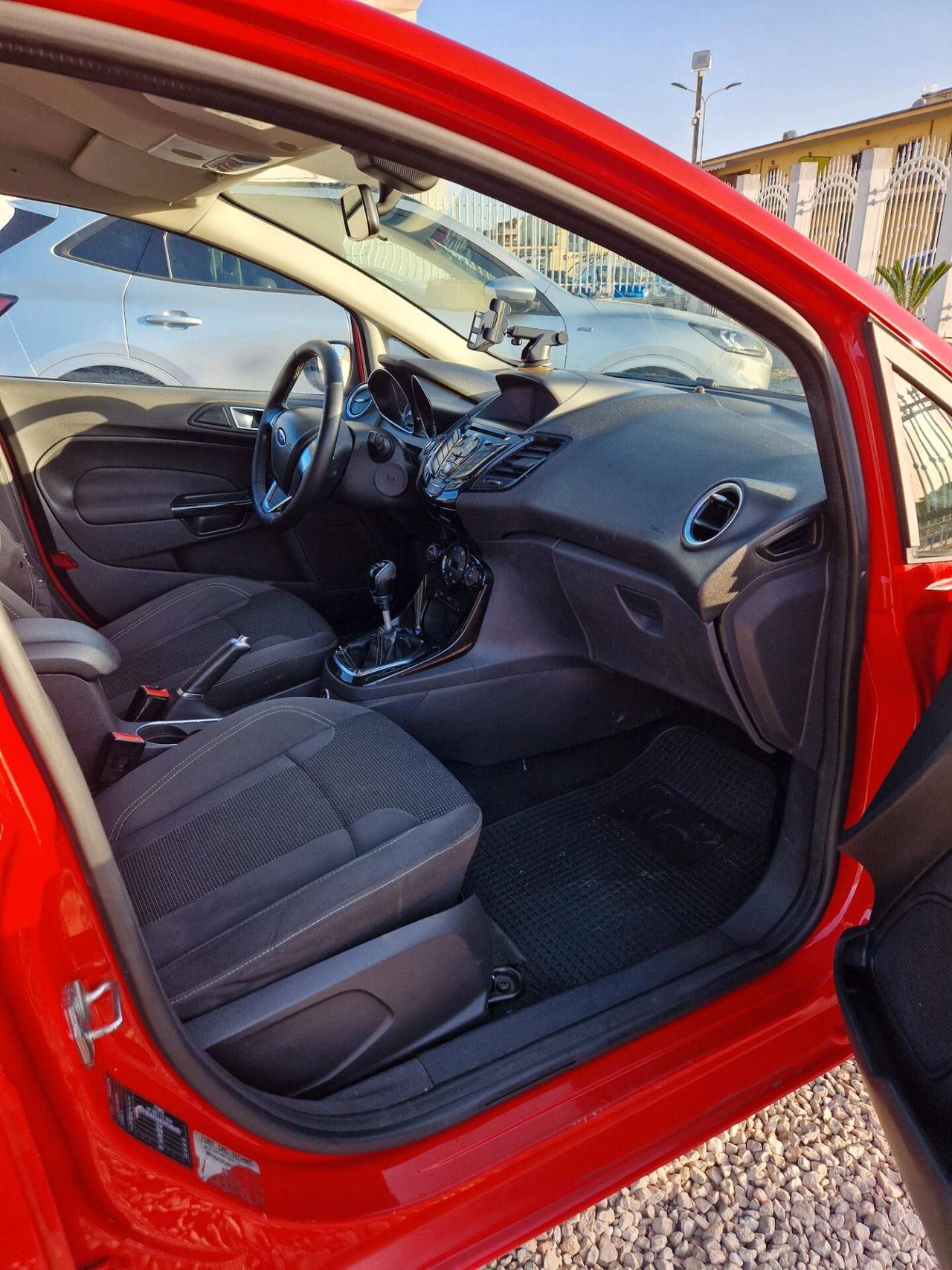 Ford Fiesta Plus 1.4 5 porte Bz.- GPL