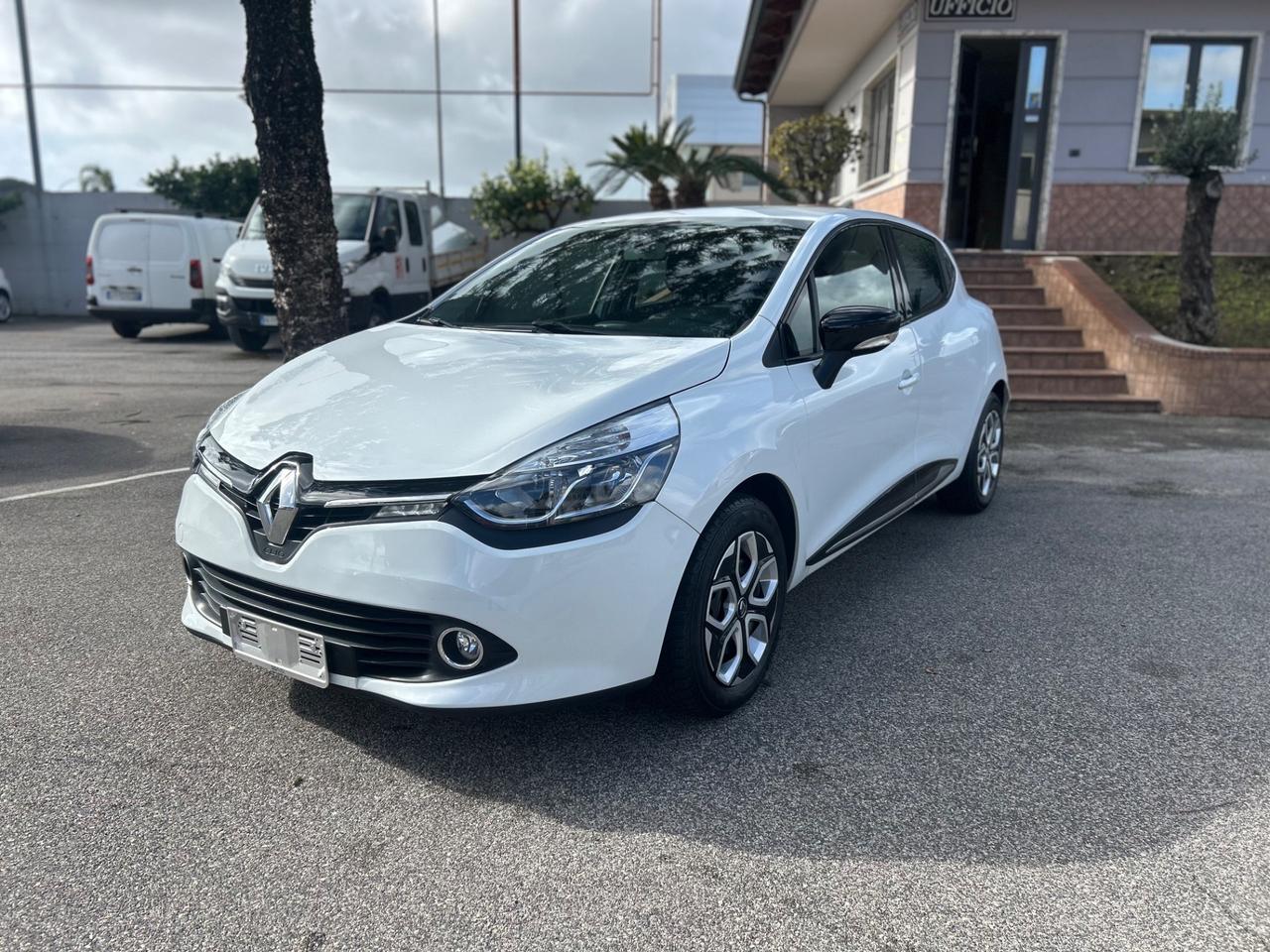 Renault Clio 1.2 75CV GPL 5 porte