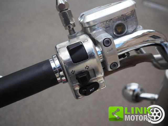 YAMAHA XVZ 1300 Royal Star