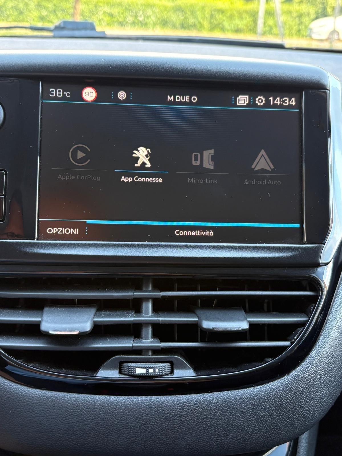 Peugeot 208 1.2 Neopatentati
