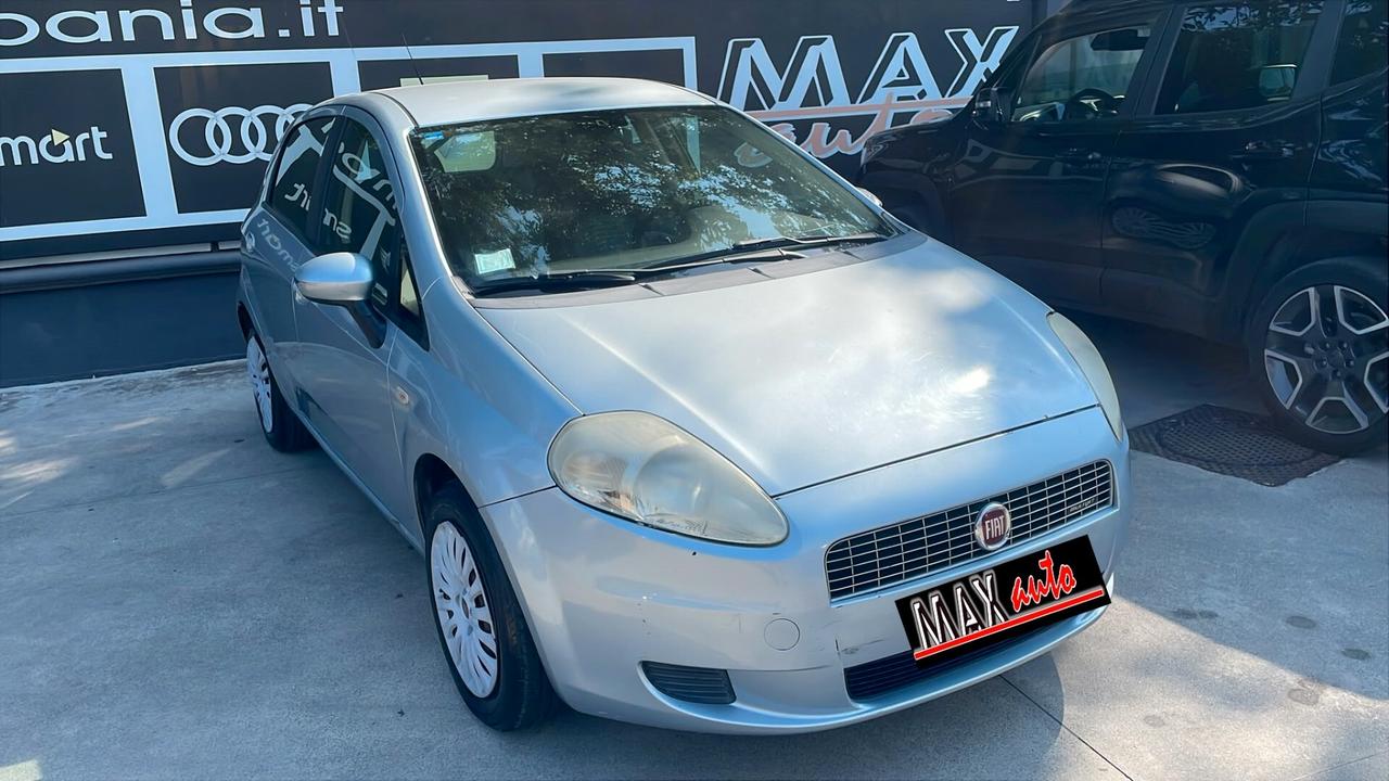 Fiat Grande Punto 1.3 MJT 75 CV 5 porte Dynamic