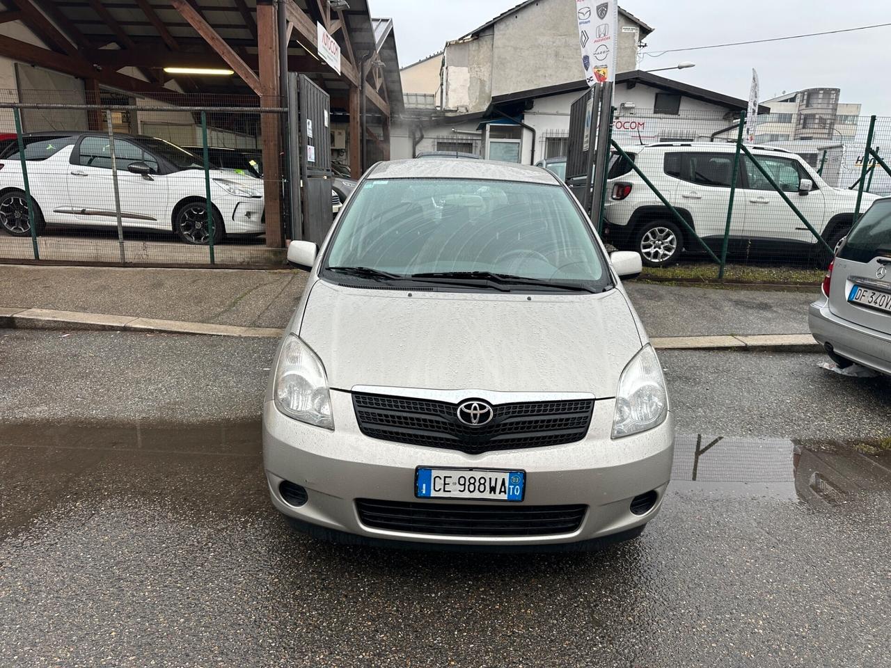 Toyota Corolla 1.4 16V 5 porte