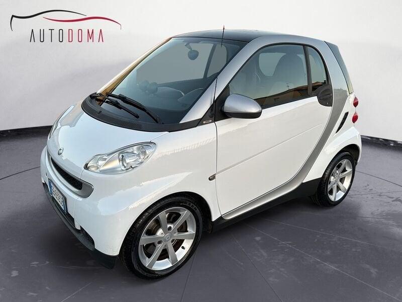 smart fortwo fortwo 1000 52 kW MHD coupé pulse
