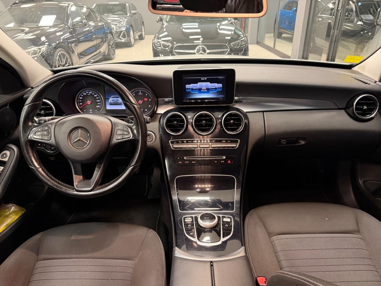 Mercedes-benz C 180 d Auto Premium