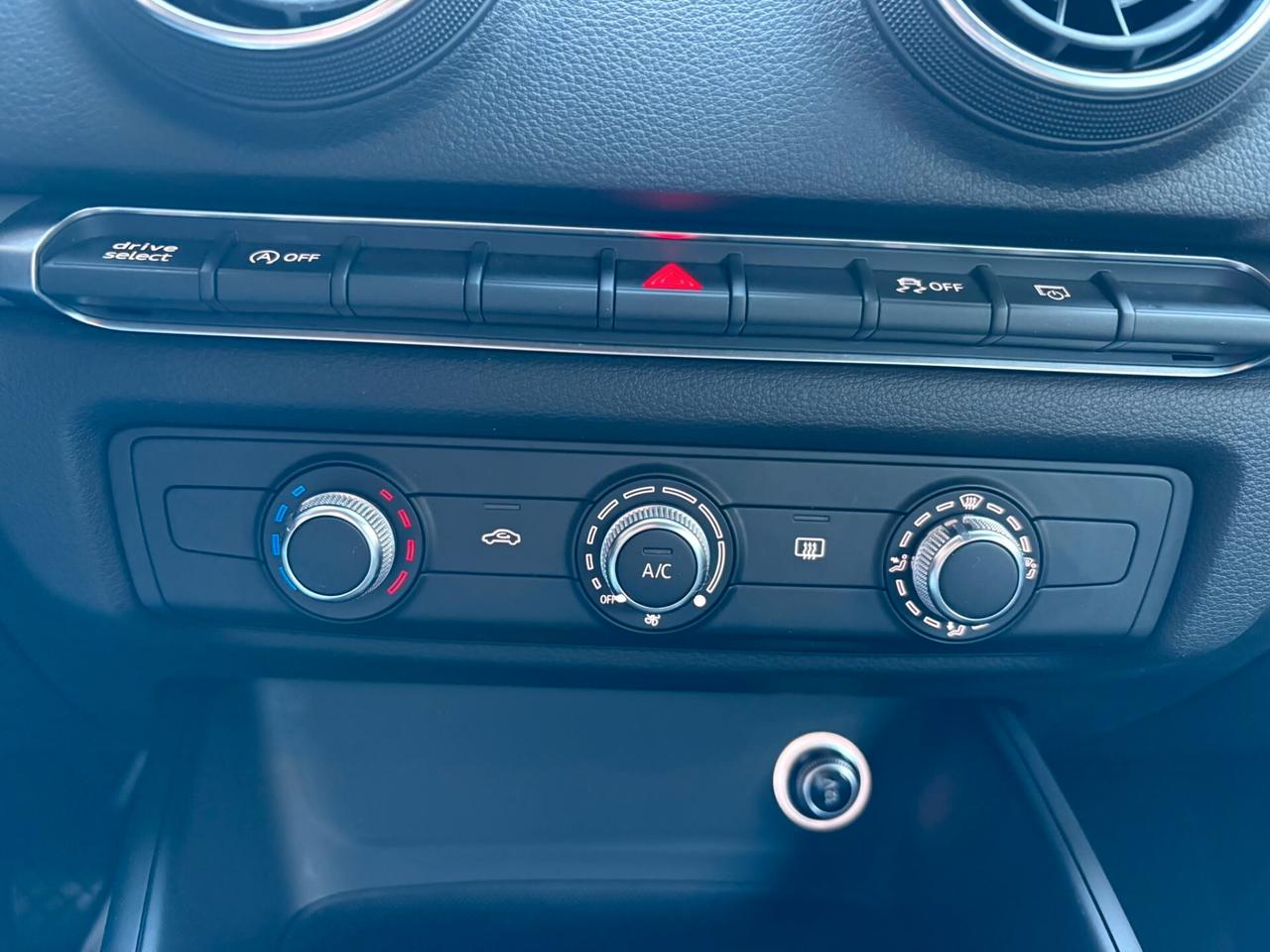 Audi A3 SPB 1.6 TDI 116 CV Business