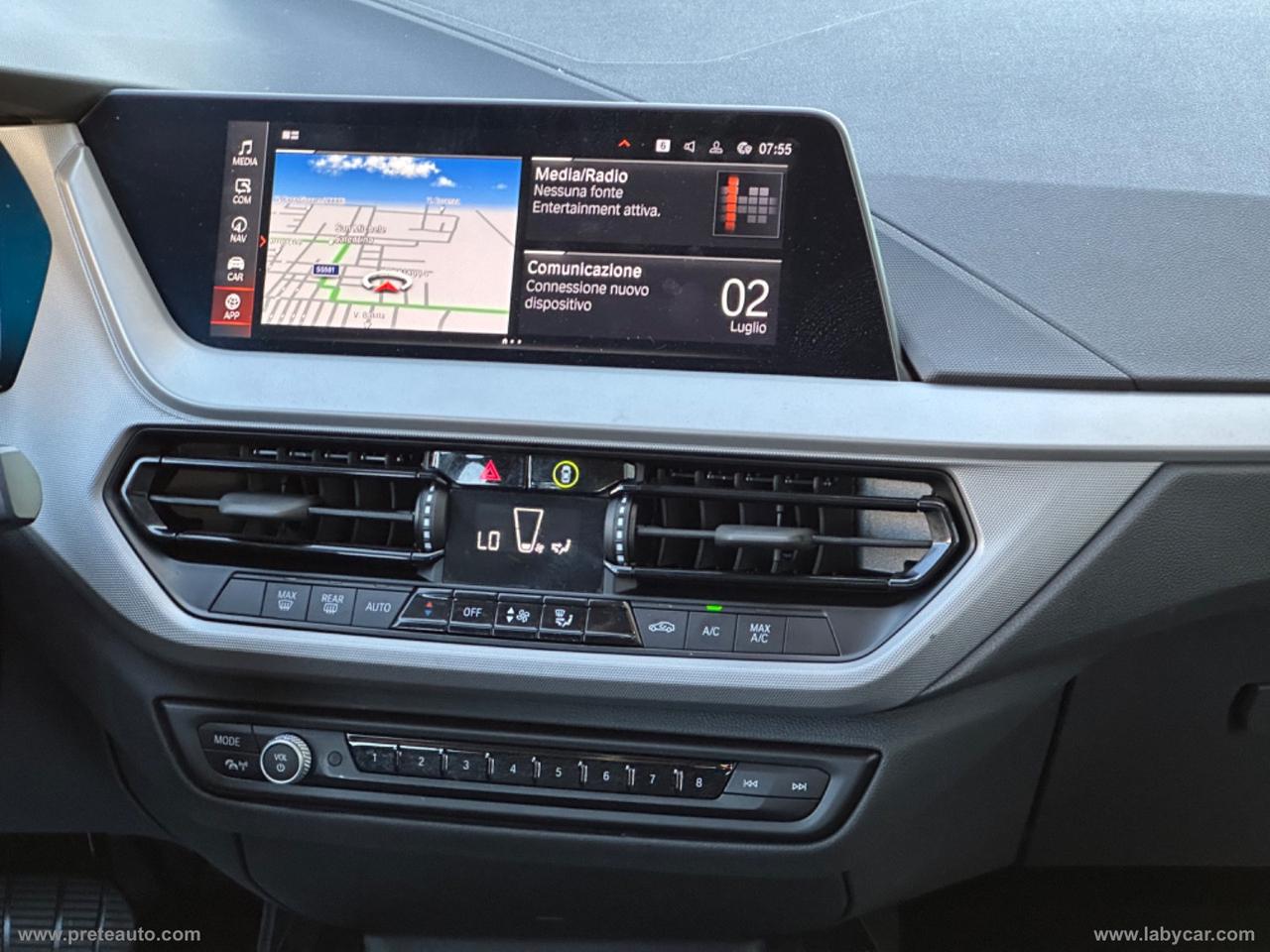 BMW 118d 5p. Advantage