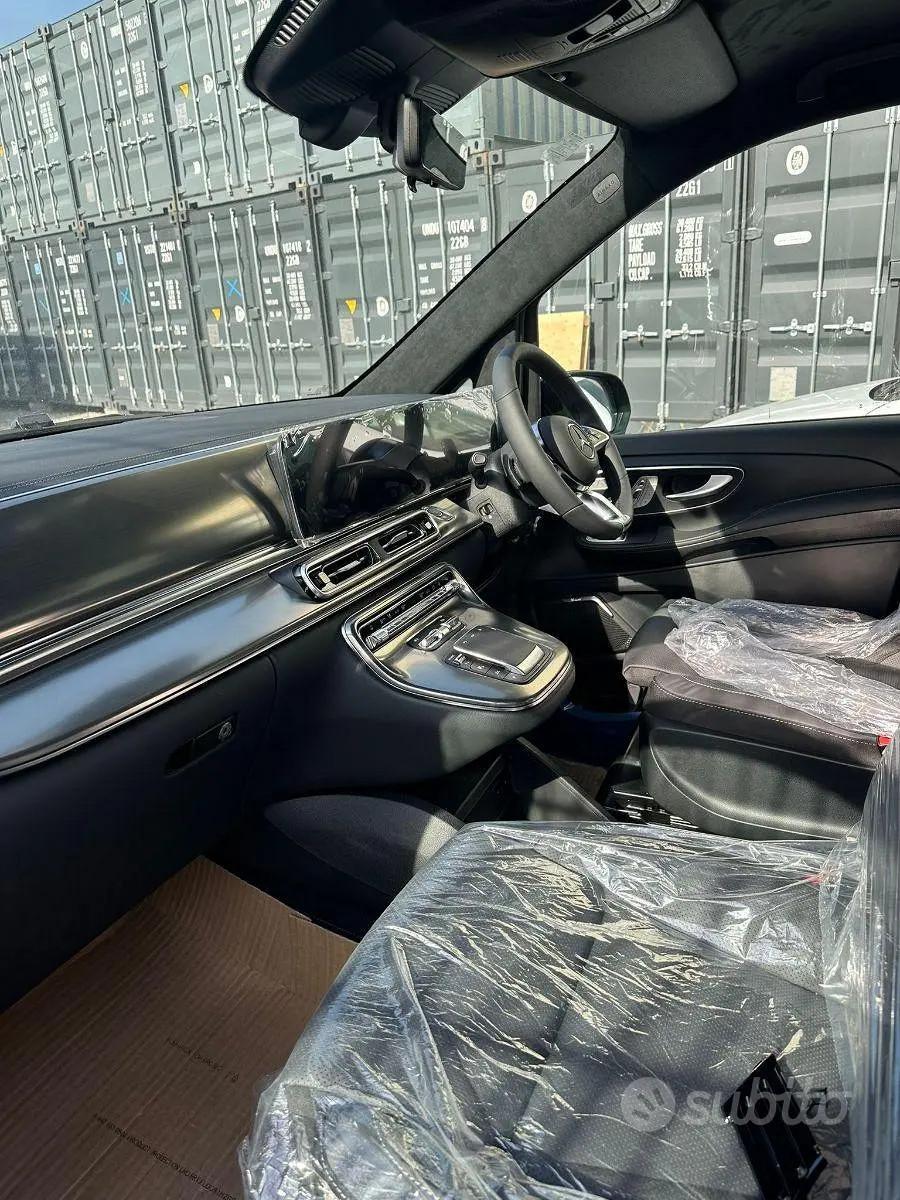 Nuovo Mercedes classe V, Senza numero di telaio!!!