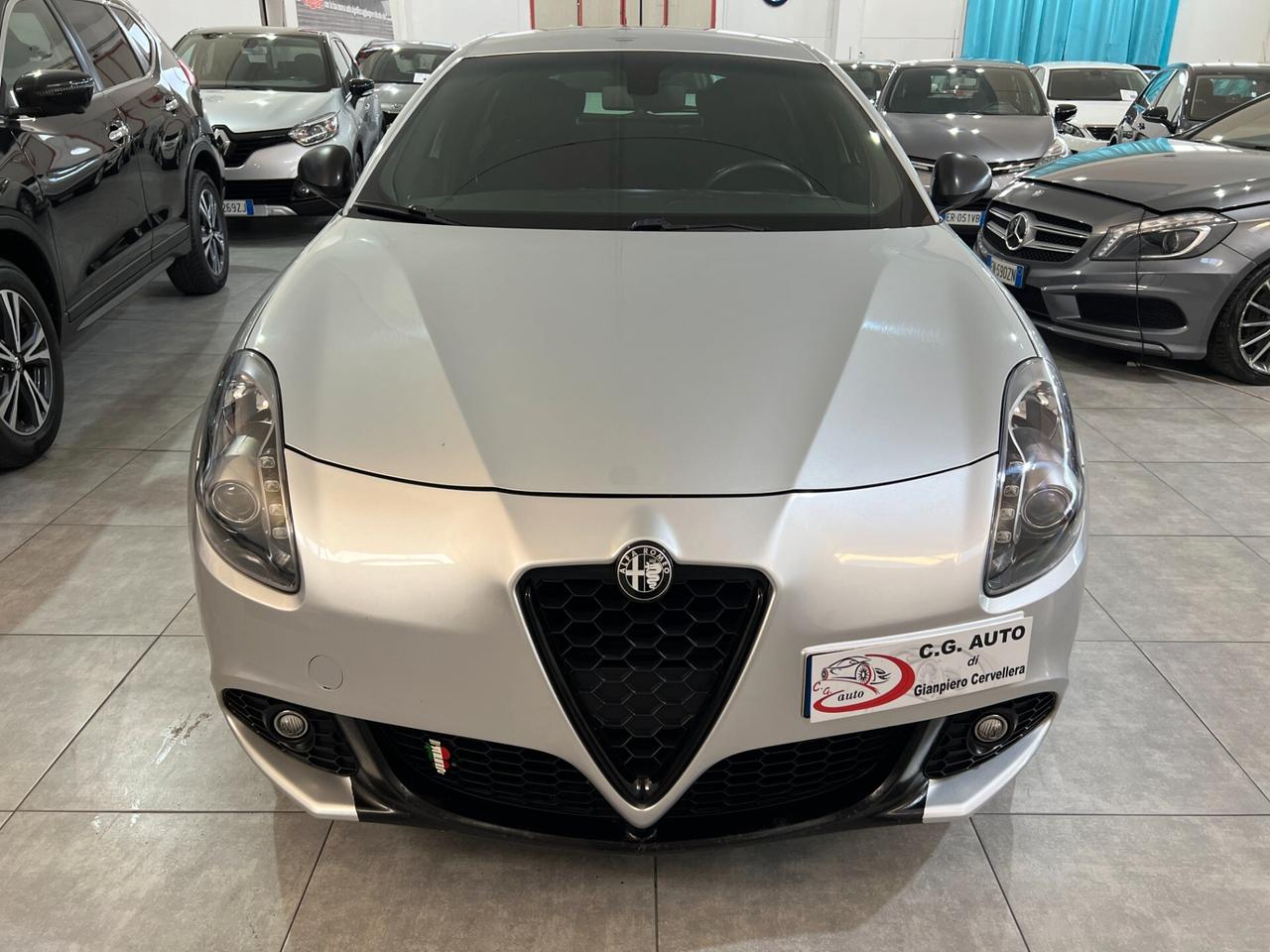 Alfa Romeo Giulietta 2.0 140 CV - DISTINCTIVE - 2012