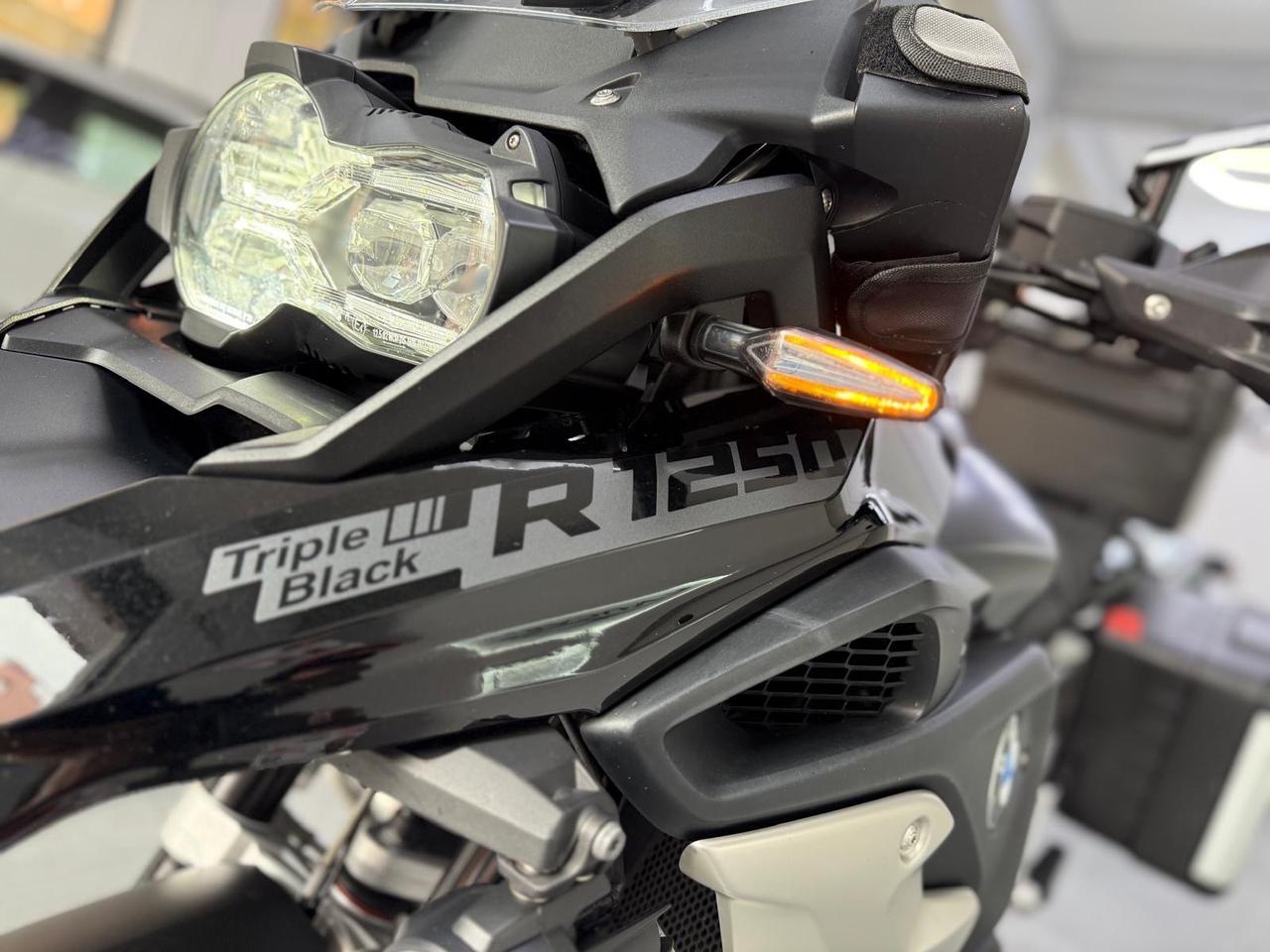 Bmw R 1250 GS Triple black