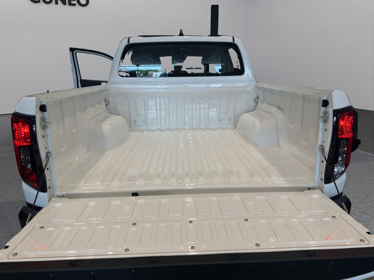 Toyota Hilux 59,2 kWh double cab Icon