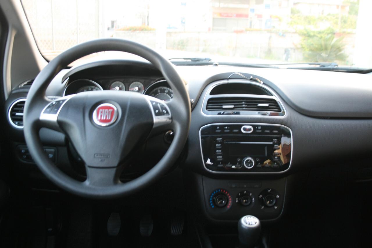 Fiat Punto 1.3 MJT II 75 CV 5 porte Street
