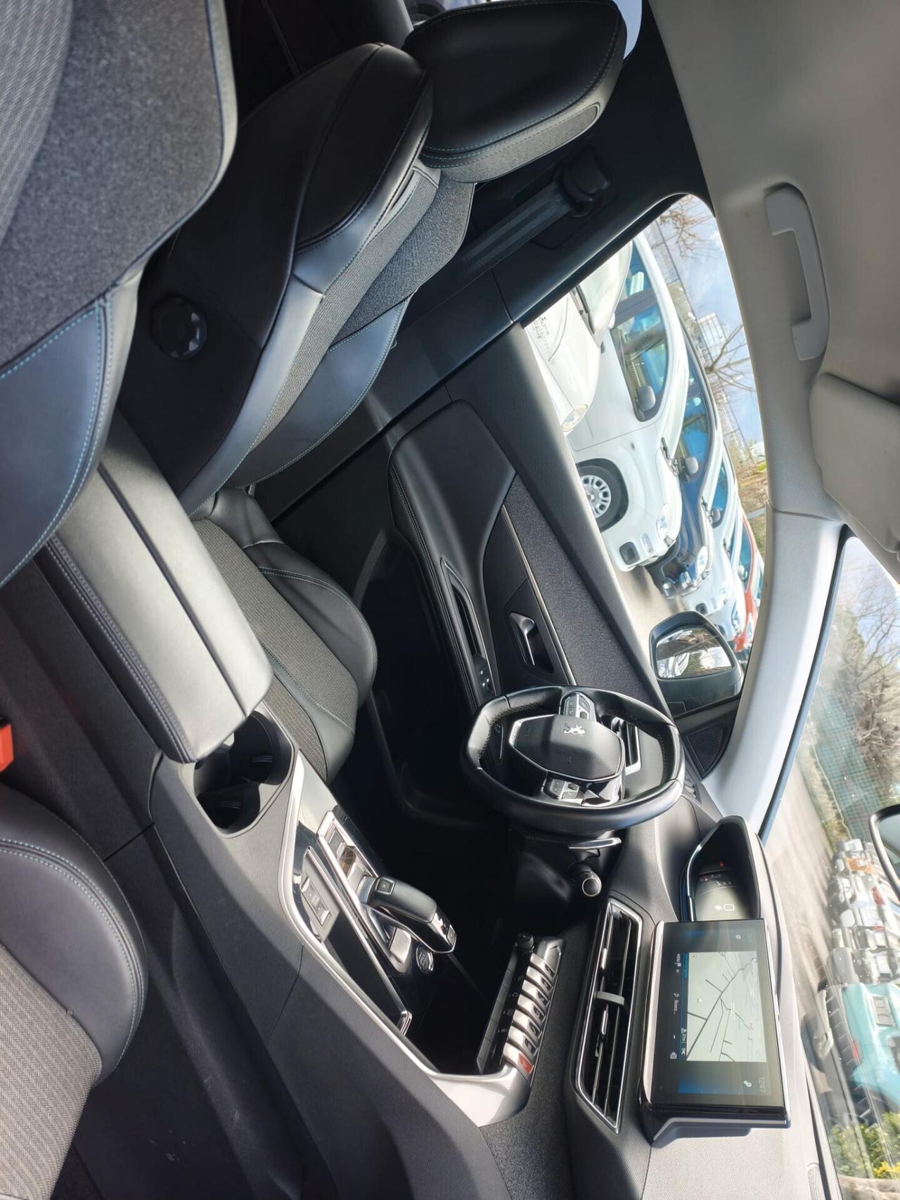 PEUGEOT 3008 1.5HDI 130CV AUTOM ALLURE PACK